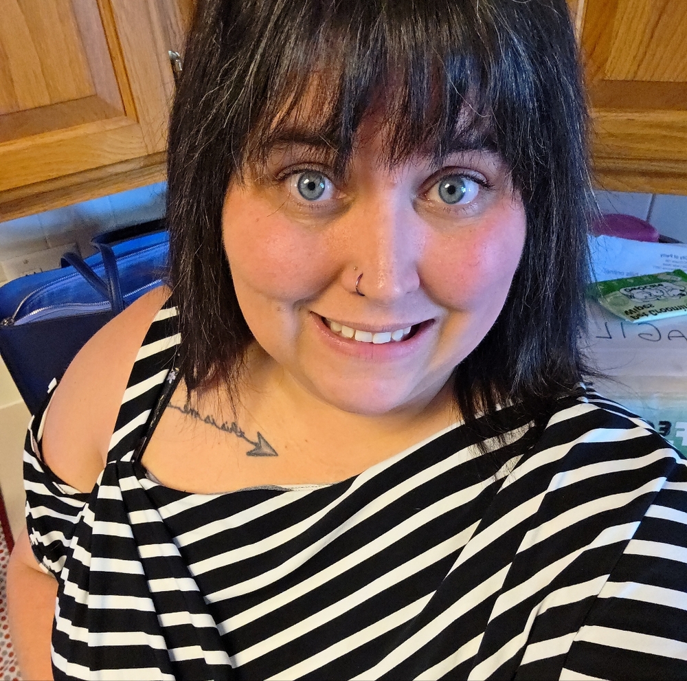 Meet your Posher, Melissa